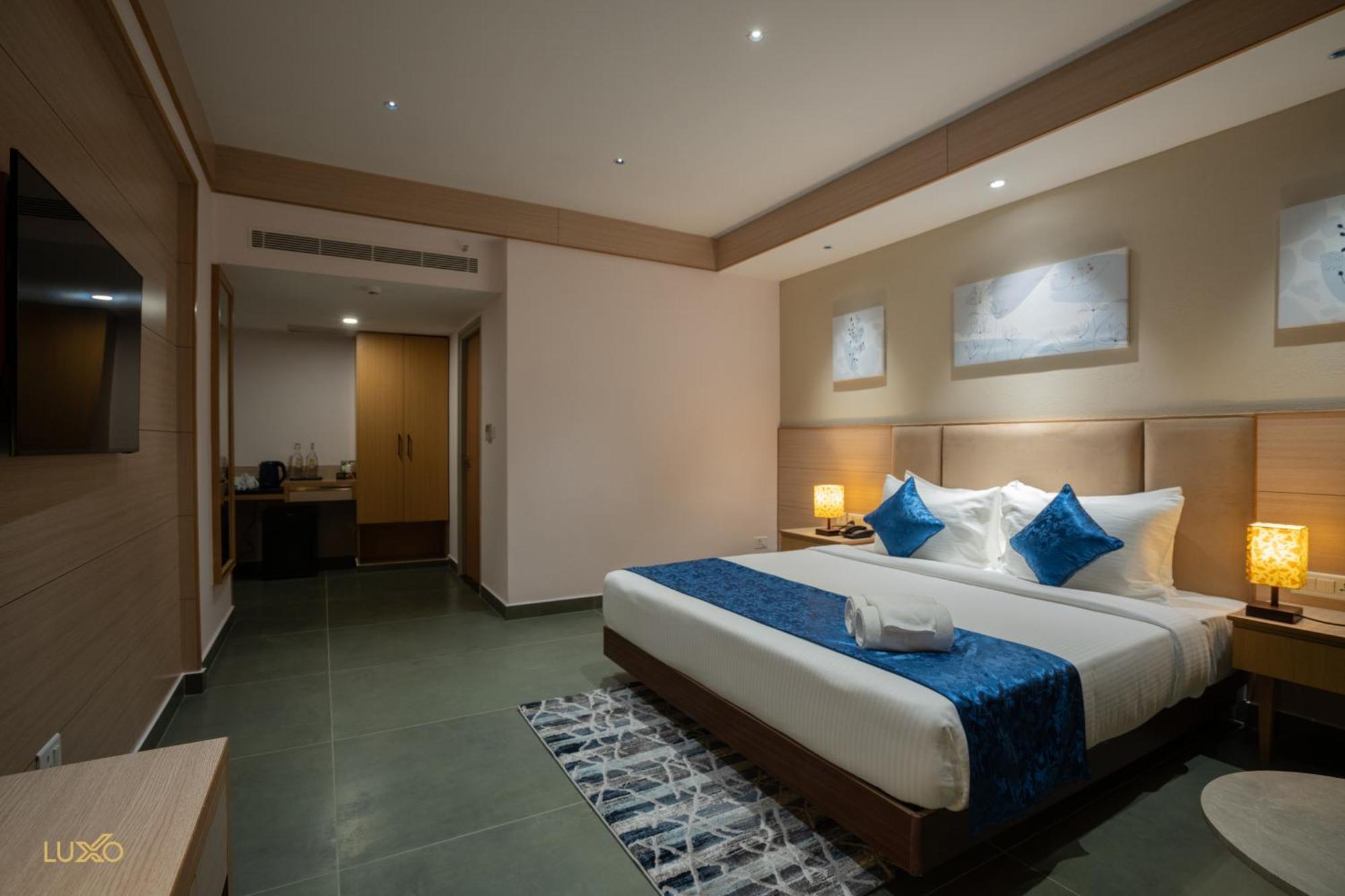 Hotel Luxo Kochi Exterior foto